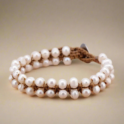 Elegant and Sophisticated Beaded Bracelet