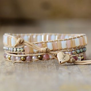 Vegan Envelope Bracelet & Crystals - Natural and Spiritual Elegance