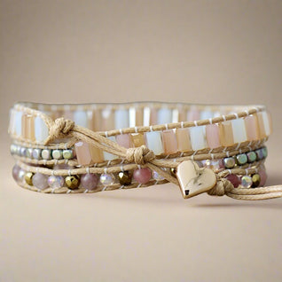 Vegan Envelope Bracelet & Crystals - Natural and Spiritual Elegance